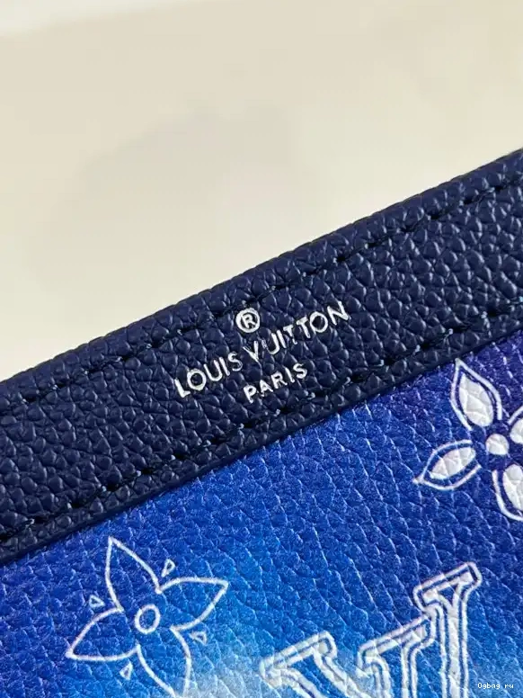 WEARABLE VUITTON LOUIS GASTON 0423